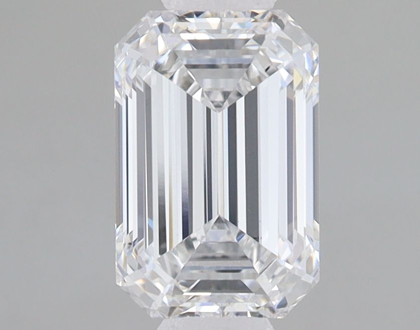 1.58 ct. emerald Lab Grown Diamond front image