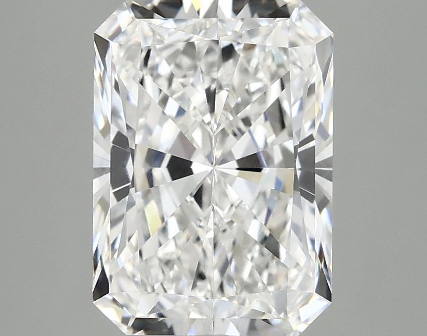 3.09 ct. radiant Lab Grown Diamond front image