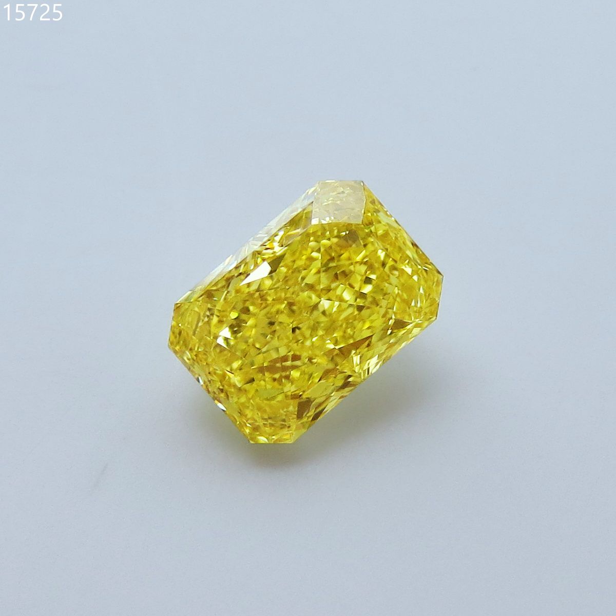 2.04 ct Radiant diamond