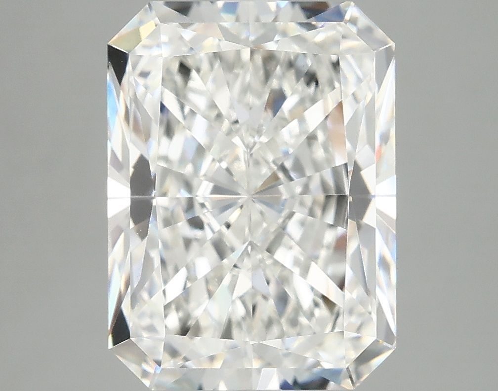 5.08 ct. radiant Lab Grown Diamond front image