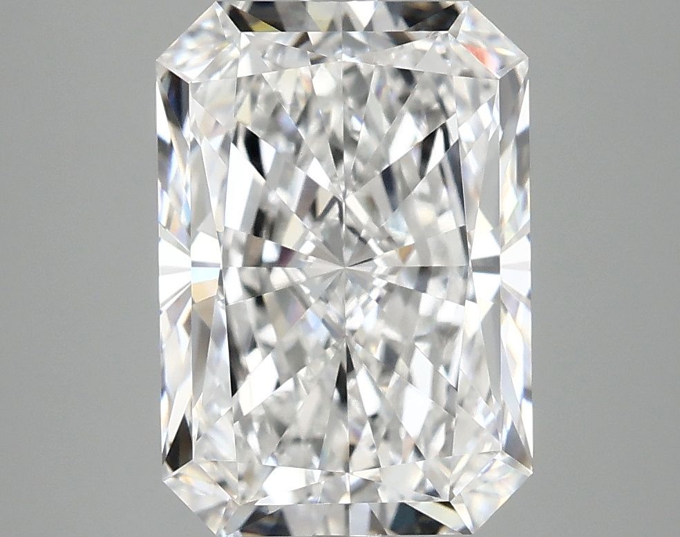 3.98 ct. radiant Lab Grown Diamond front image
