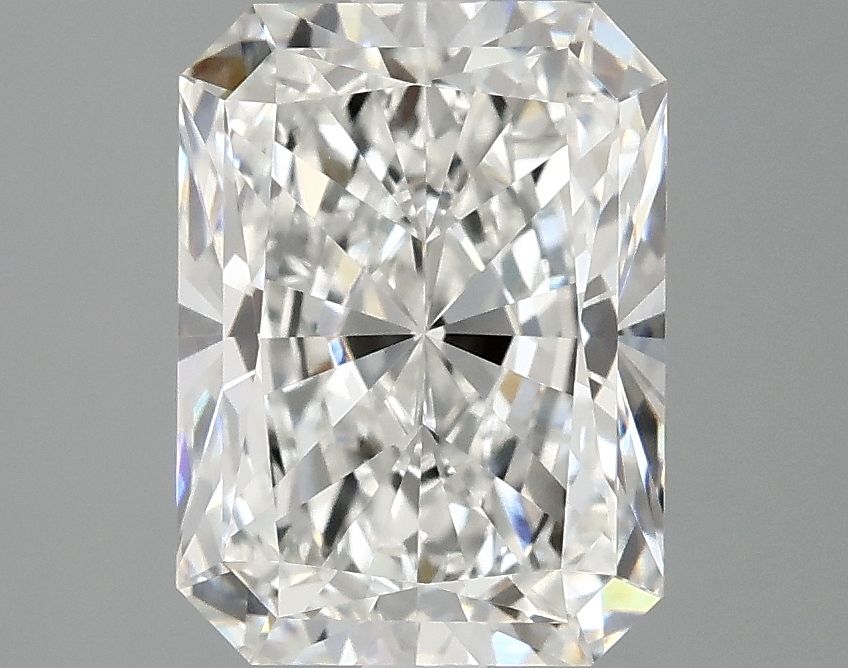 3.08 ct. radiant Lab Grown Diamond front image