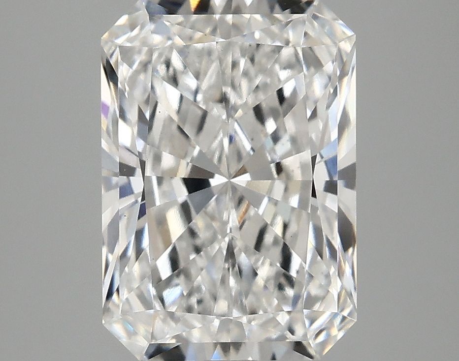 3.08 ct. radiant Lab Grown Diamond front image