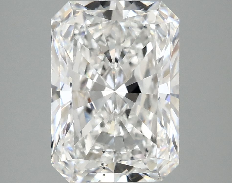 3.87 ct. radiant Lab Grown Diamond front image