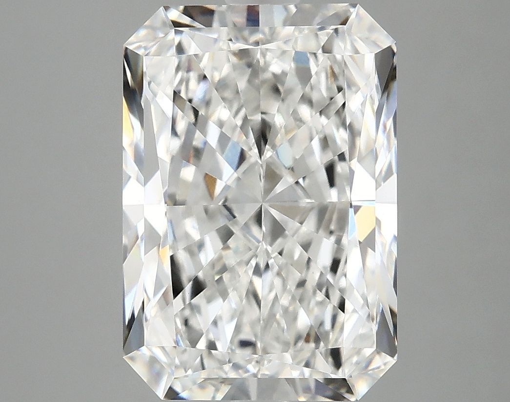 4.84 ct. radiant Lab Grown Diamond front image