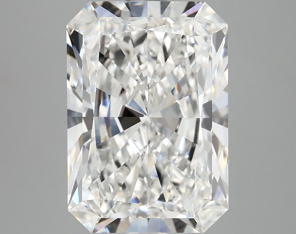 4.18 ct. radiant Lab Grown Diamond front image