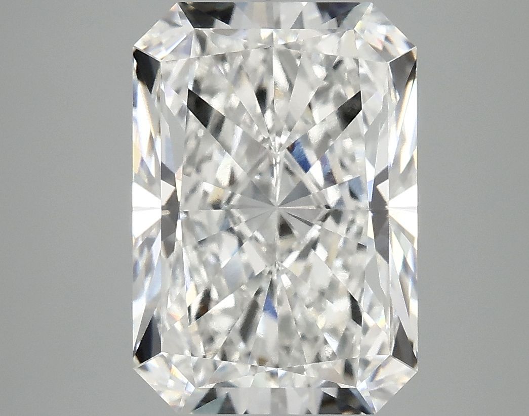 5.04 ct. radiant Lab Grown Diamond front image