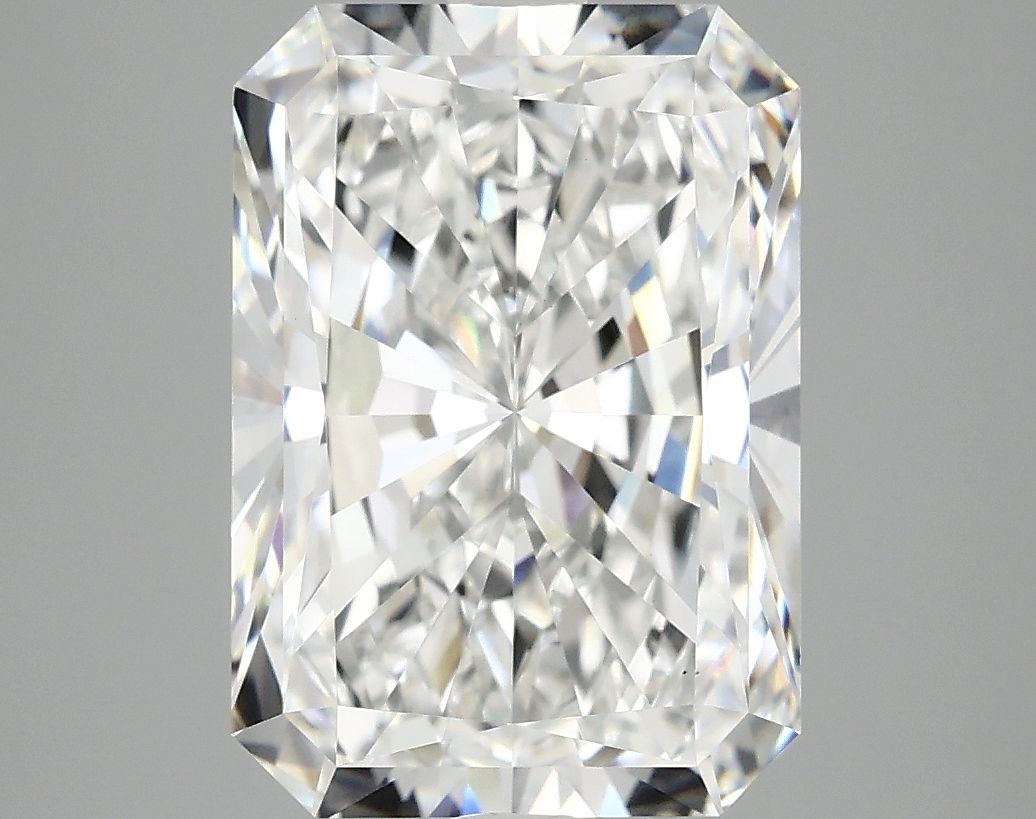 5.04 ct. radiant Lab Grown Diamond front image