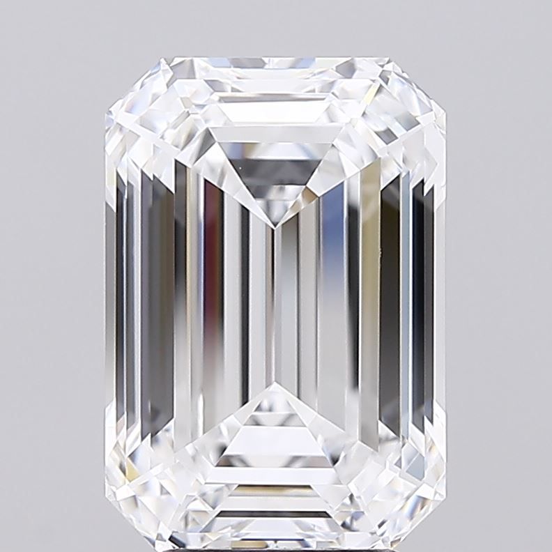 4.53 ct. emerald Lab Grown Diamond front image