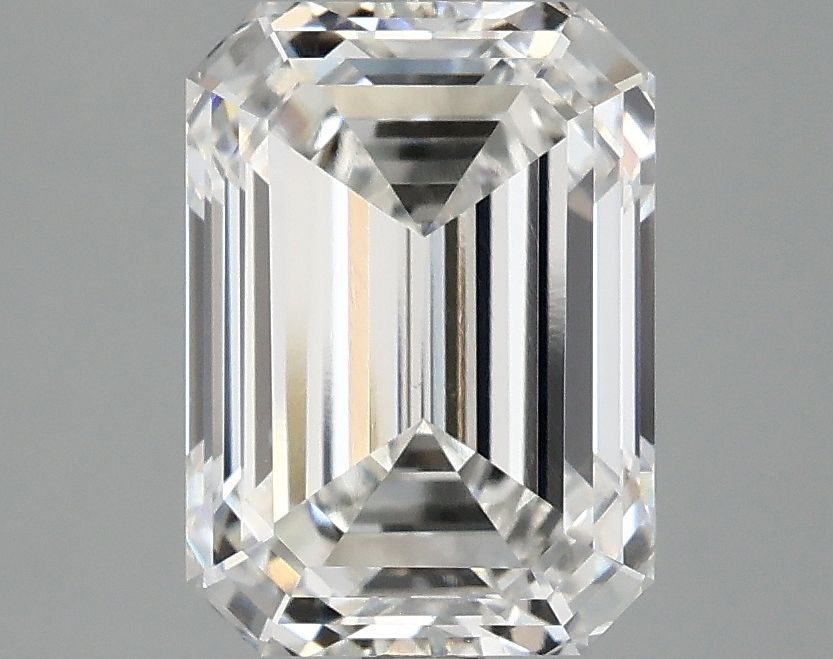 3.10 ct. emerald Lab Grown Diamond front image