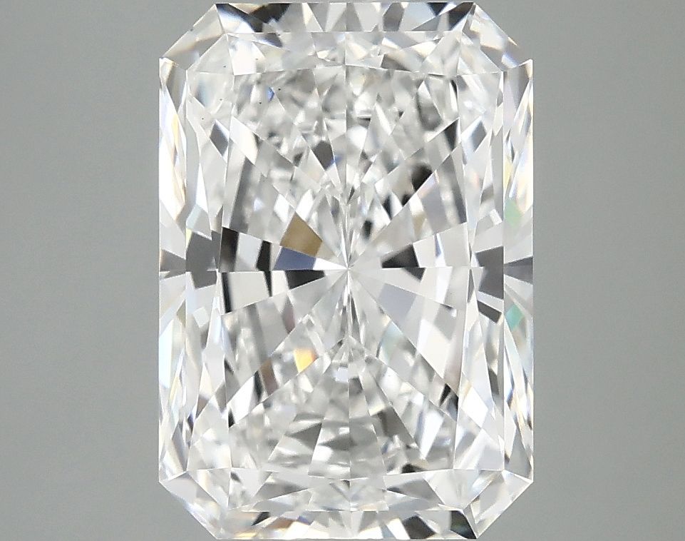 3.92 ct. radiant Lab Grown Diamond front image
