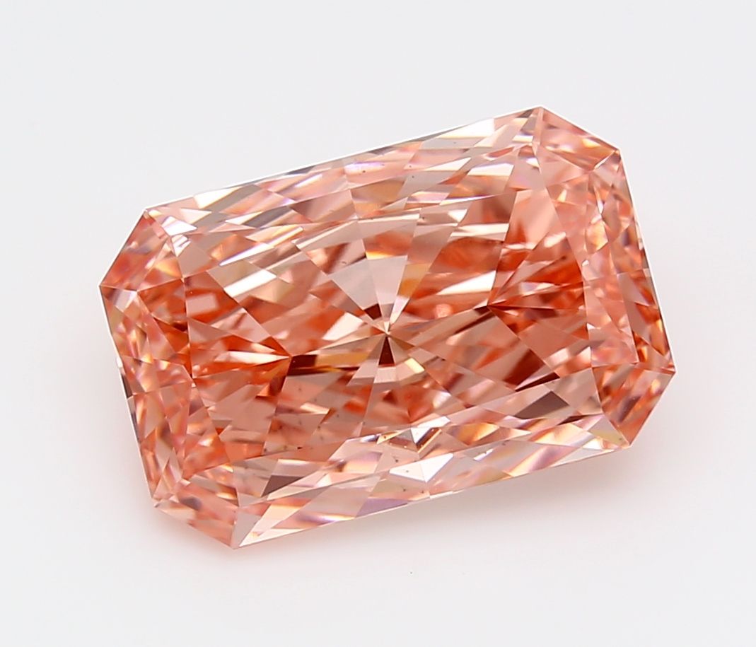 6.56 ct. radiant Lab Grown Diamond front image