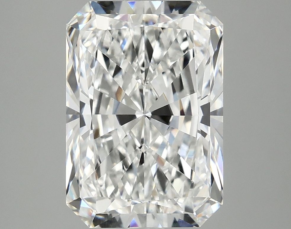4.10 ct. radiant Lab Grown Diamond front image