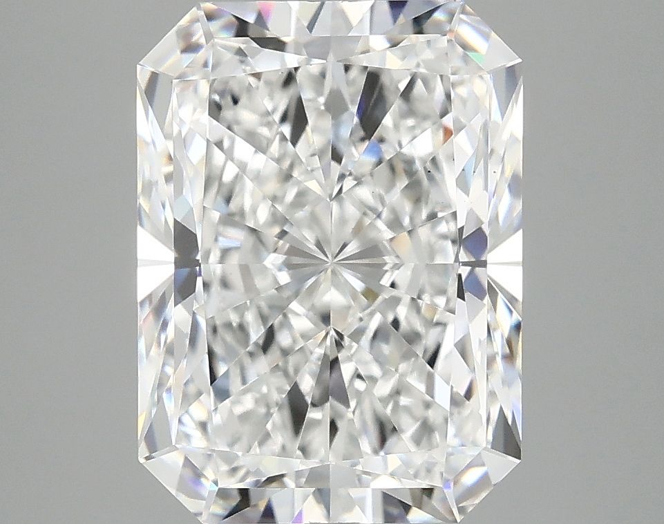 4.65 ct. radiant Lab Grown Diamond front image
