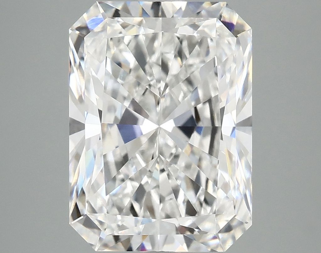 4.99 ct. radiant Lab Grown Diamond front image