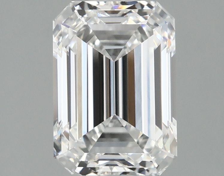 1.94 ct. emerald Lab Grown Diamond front image