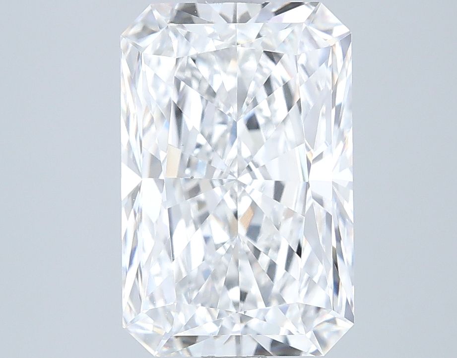3.37 ct. radiant Lab Grown Diamond front image