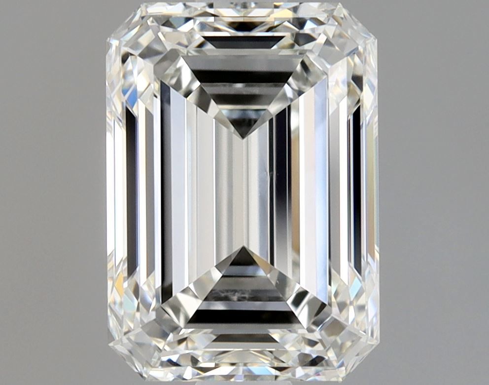 1.70 ct Emerald diamond
