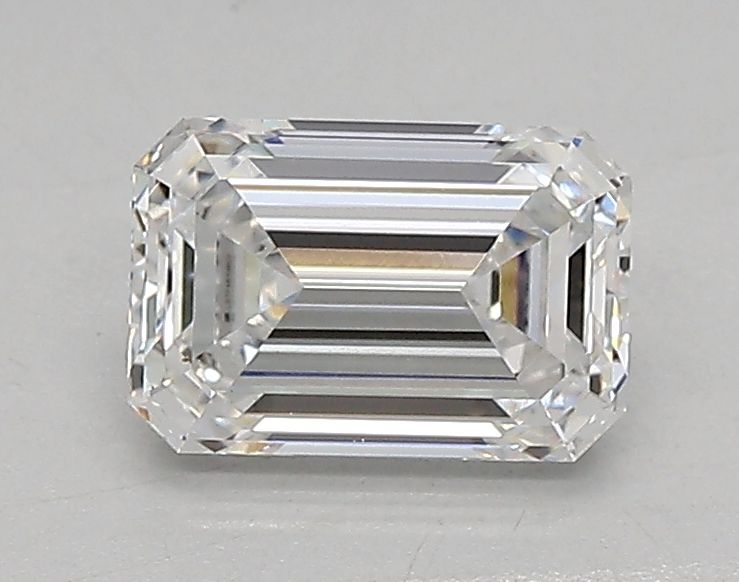 0.90 ct. emerald Lab Grown Diamond front image