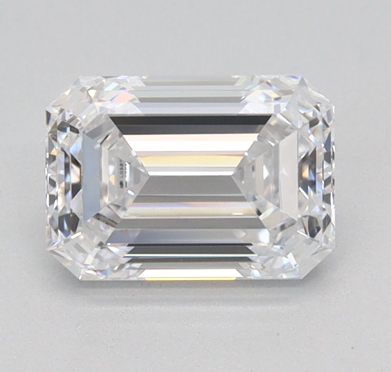 0.95 ct lab-grown Emerald Diamond