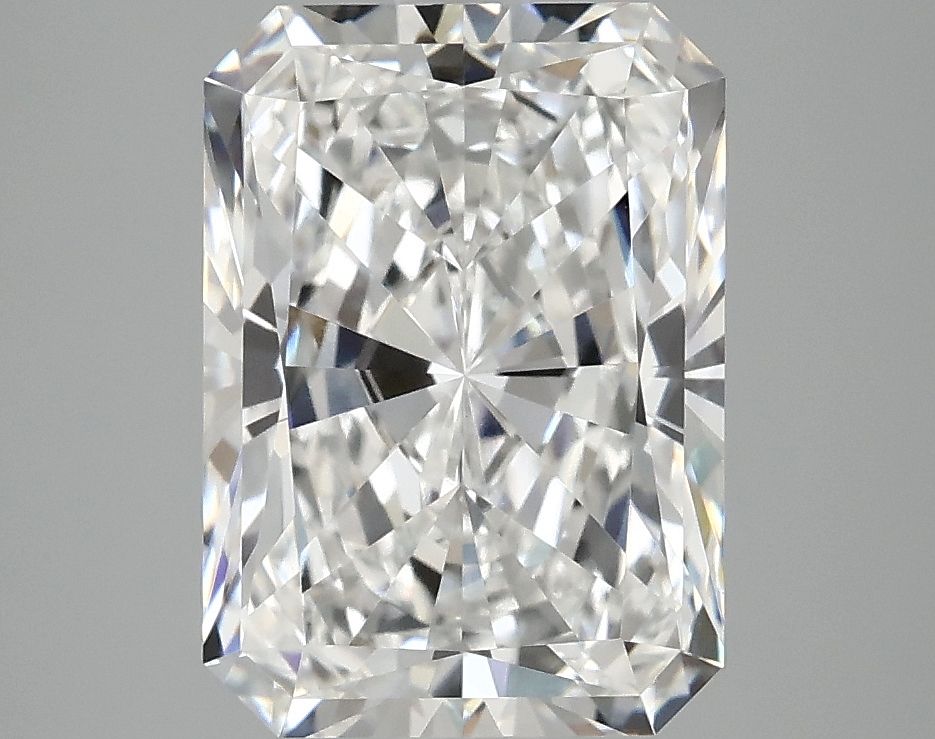 3.92 ct. radiant Lab Grown Diamond front image