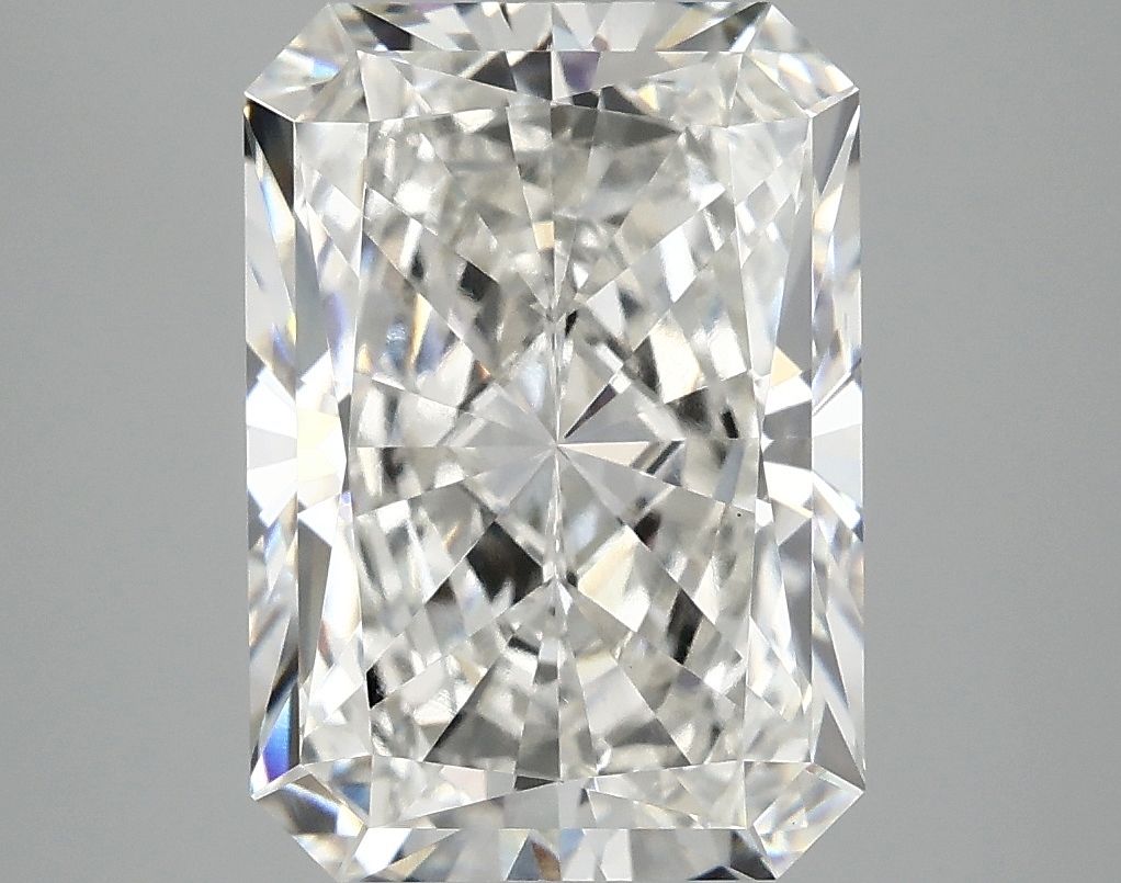 4.87 ct. radiant Lab Grown Diamond front image
