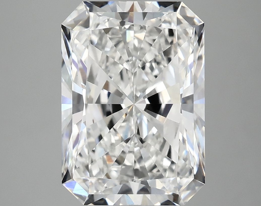 4.88 ct. radiant Lab Grown Diamond front image