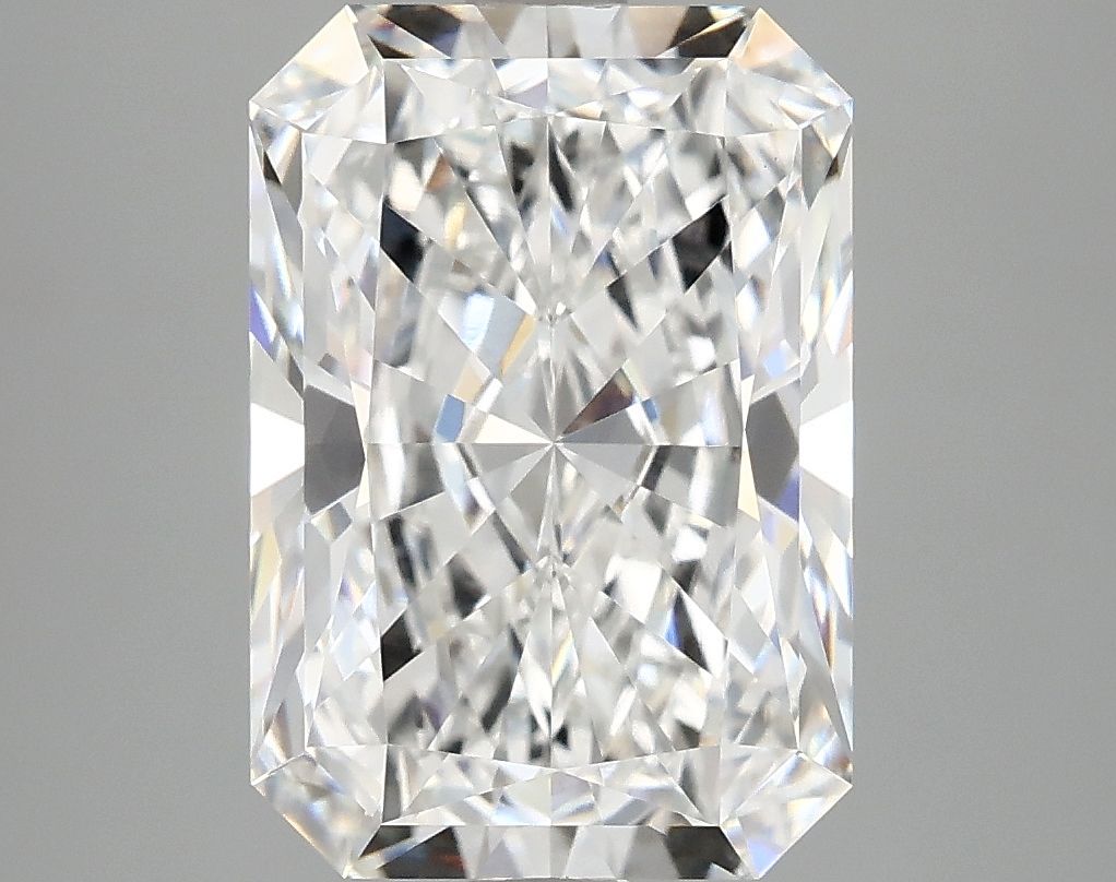 4.17 ct. radiant Lab Grown Diamond front image