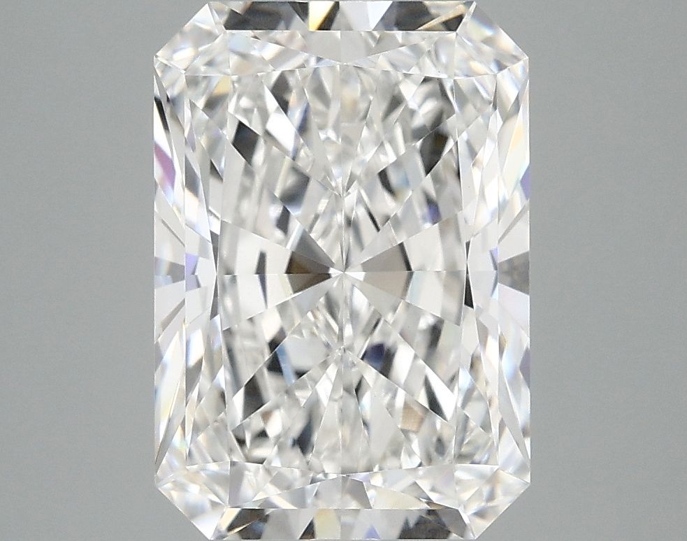 4.02 ct. radiant Lab Grown Diamond front image