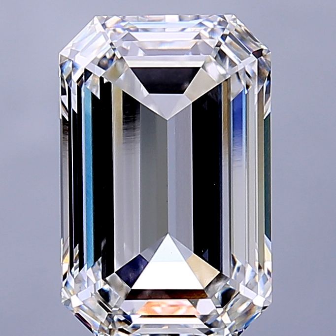 4.25 ct. emerald Lab Grown Diamond front image