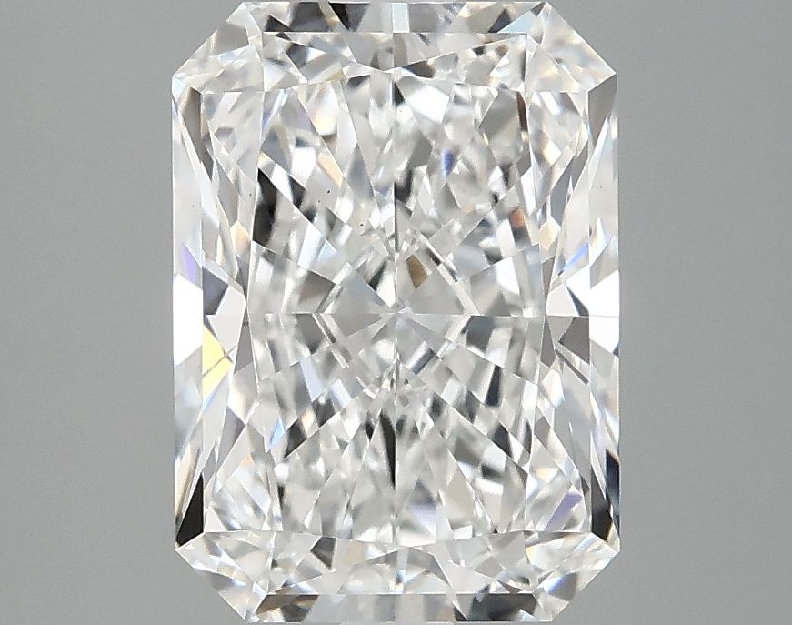 3.08 ct. radiant Lab Grown Diamond front image