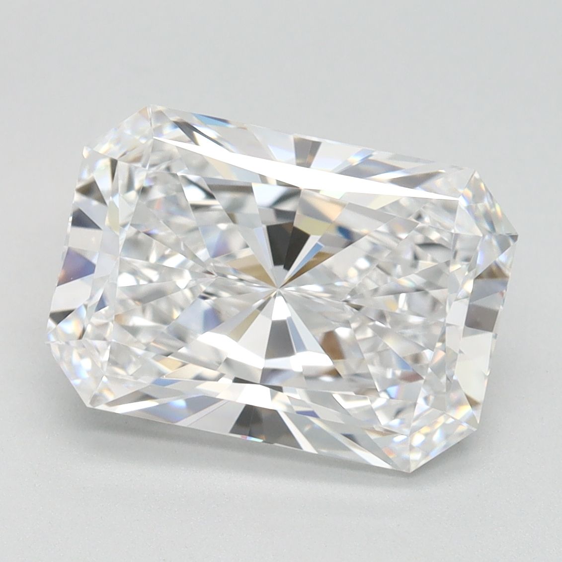 3.08 ct. radiant Lab Grown Diamond front image
