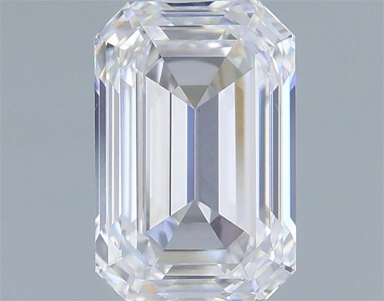 1 ct lab-grown Emerald Diamond