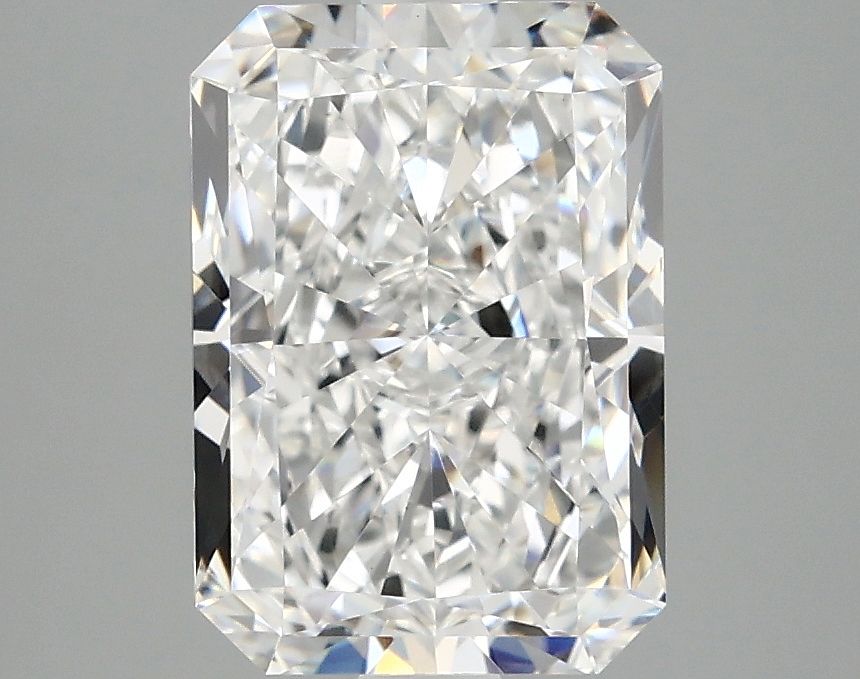 3.08 ct. radiant Lab Grown Diamond front image