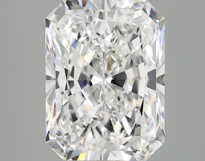 3.08 ct. radiant Lab Grown Diamond front image