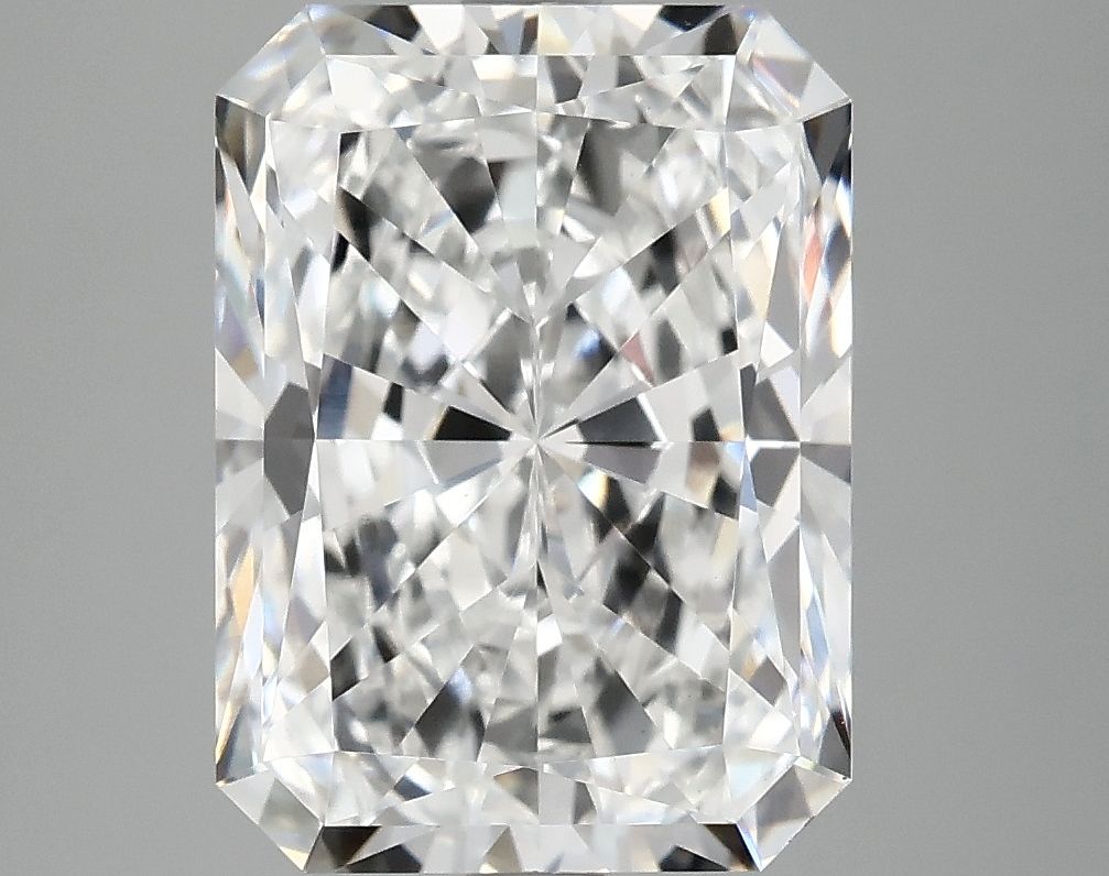 4.89 ct. radiant Lab Grown Diamond front image