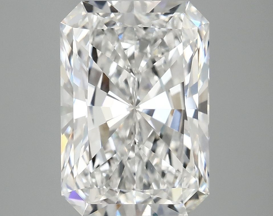 3.85 ct. radiant Lab Grown Diamond front image