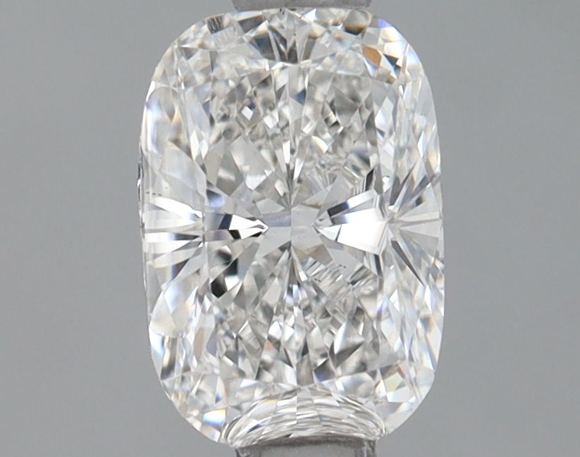 0.75 ct Cushion Brilliant diamond
