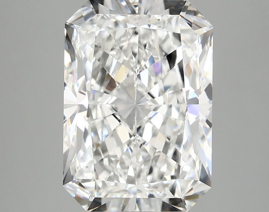 3.89 ct. radiant Lab Grown Diamond front image