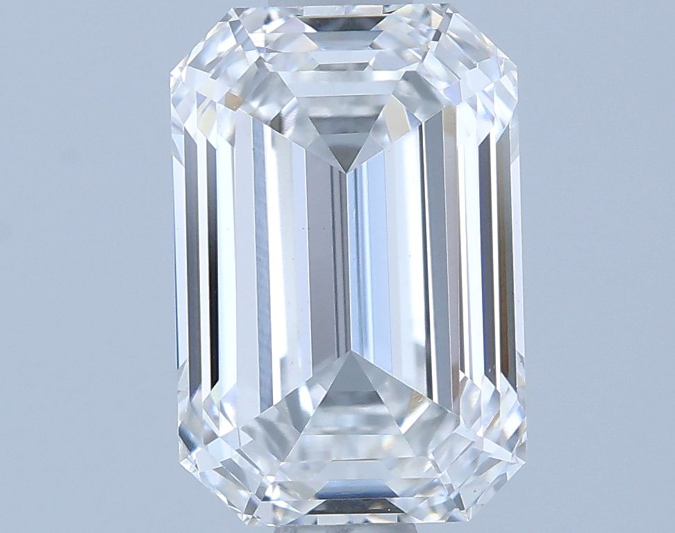 1.53 ct. emerald Lab Grown Diamond front image
