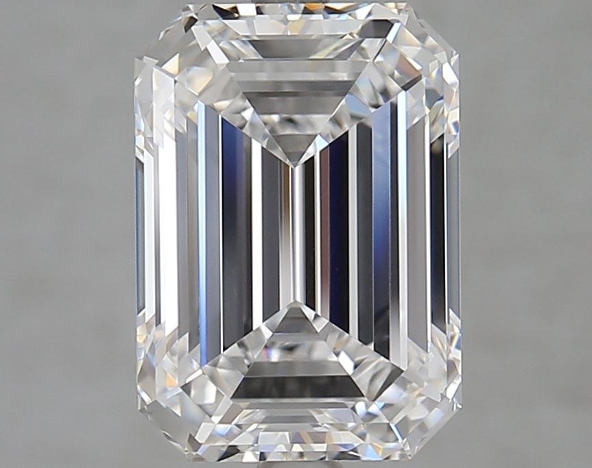 4.10 ct. emerald Lab Grown Diamond front image