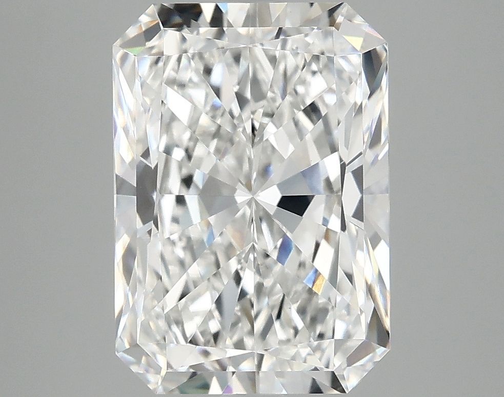 4.17 ct. radiant Lab Grown Diamond front image