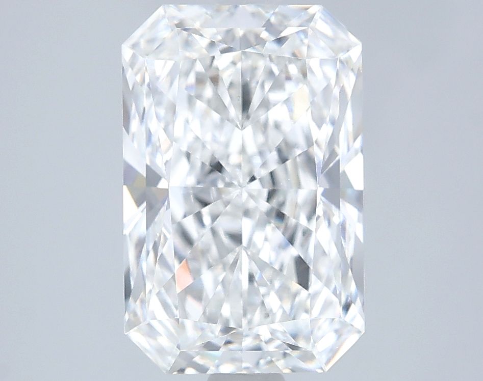 3.07 ct. radiant Lab Grown Diamond front image