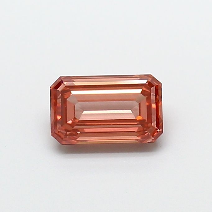 1.52 ct. emerald Lab Grown Diamond front image