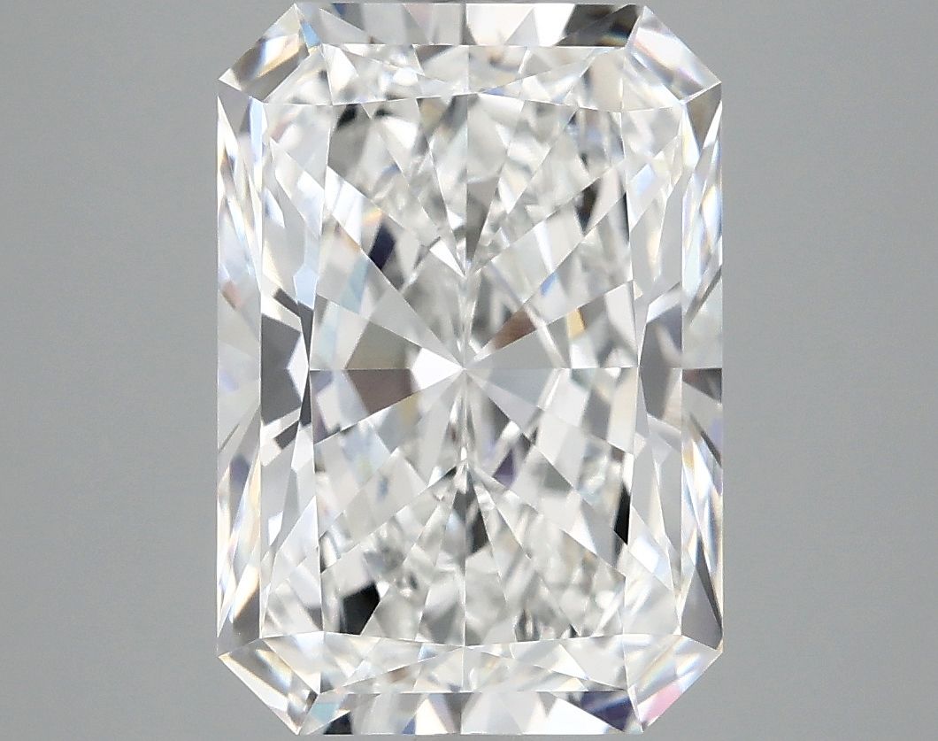 4.83 ct. radiant Lab Grown Diamond front image