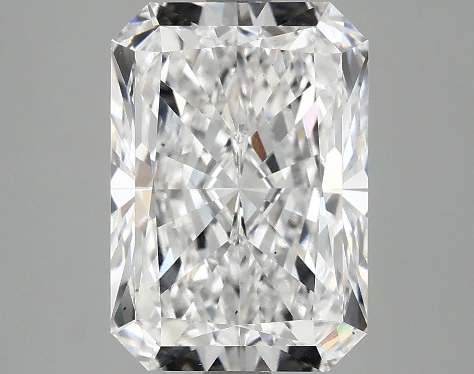 3.92 ct. radiant Lab Grown Diamond front image