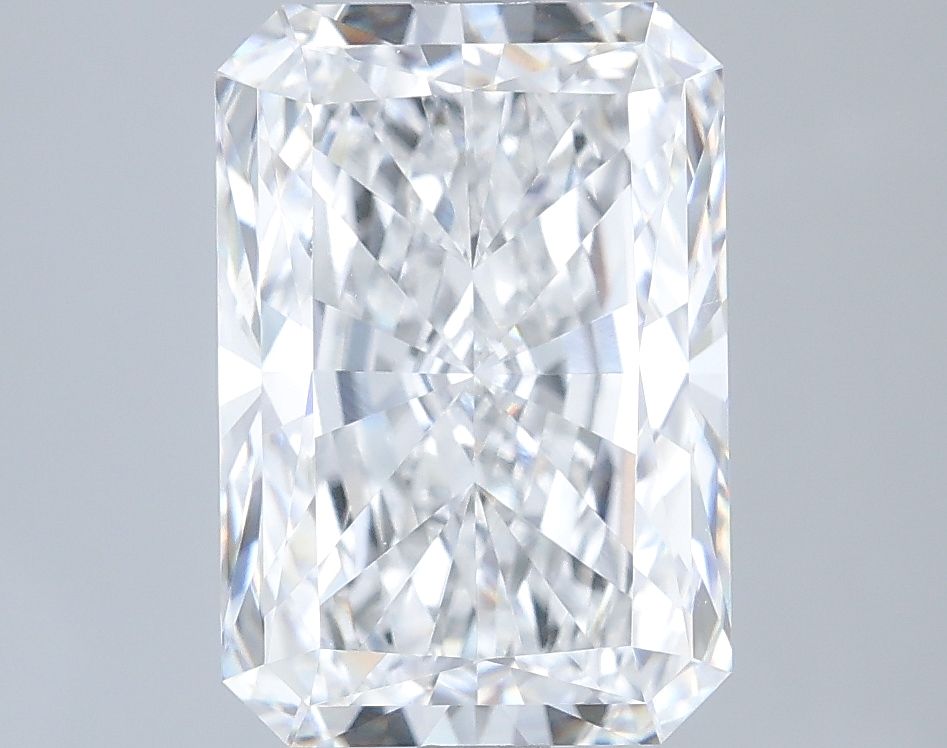 3.92 ct. radiant Lab Grown Diamond front image
