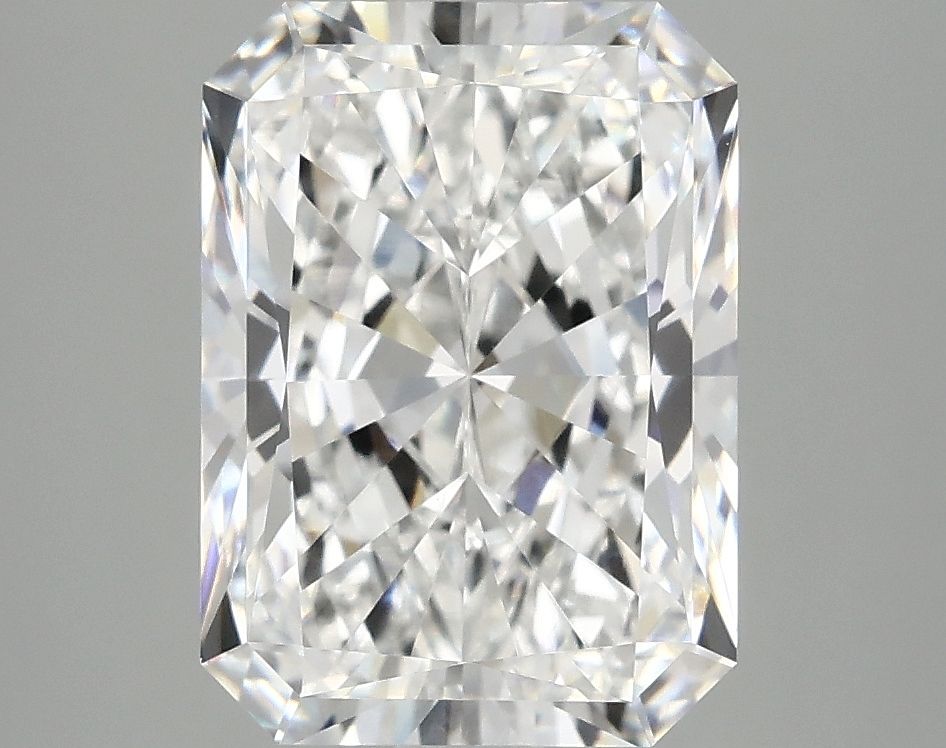 4.08 ct. radiant Lab Grown Diamond front image