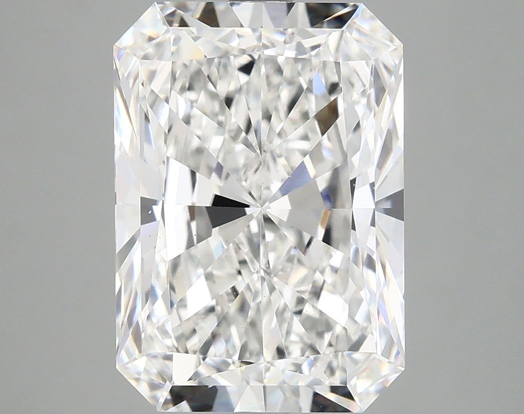 5.08 ct. radiant Lab Grown Diamond front image