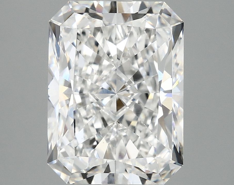 3.94 ct. radiant Lab Grown Diamond front image